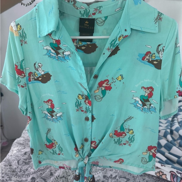 Little mermaid Loungefly Blue Button Down Shirt Tie Front Notched Collar - Picture 3 of 4